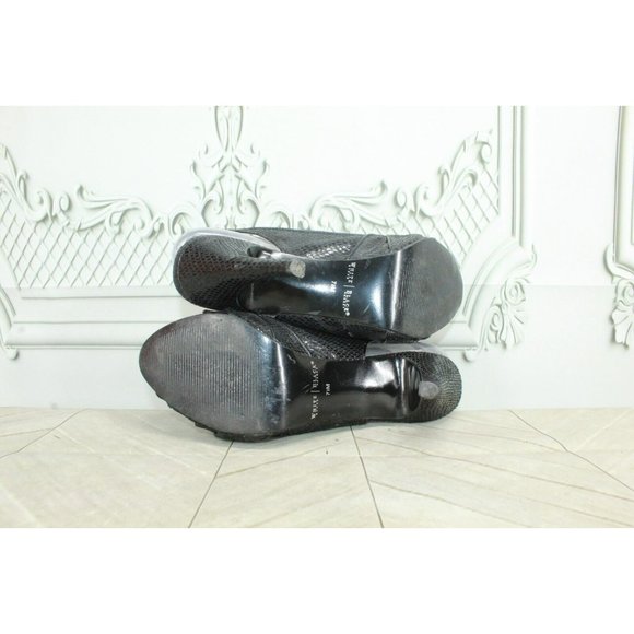 White House Black Market Caitlyn Black Leather Peep Toe Pump Shoes 7.5 M - Picture 10 of 10